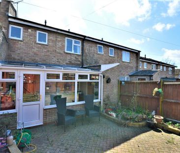 3 bedroom terraced house to rent - Photo 5