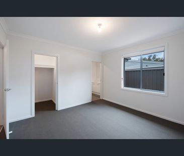16 Pellew Street, Parafield Gardens, SA 5107 - Photo 5