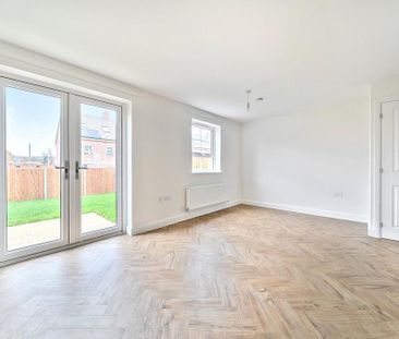 4 bedroom detached house to rent - Photo 1