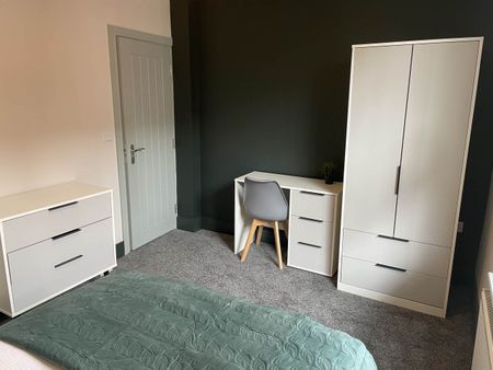 Spring Grove Walk (Room 3), Headingley, Leeds - Photo 4