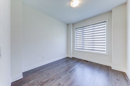 For Lease - 14 Hitching Post N/A Unit# Main, Georgina, Ontario - Photo 5