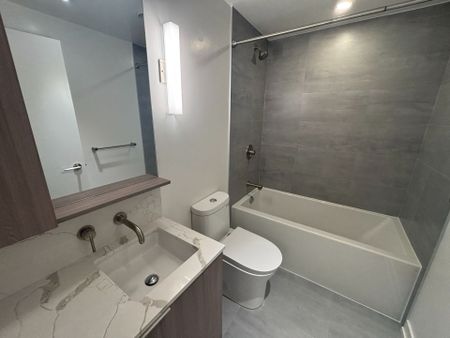 For Lease - 120 Broadway Avenue Unit# 315, Toronto, Ontario - Photo 4