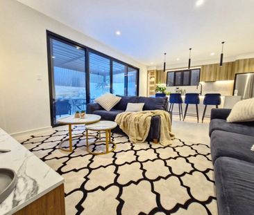 Denistone - Photo 1