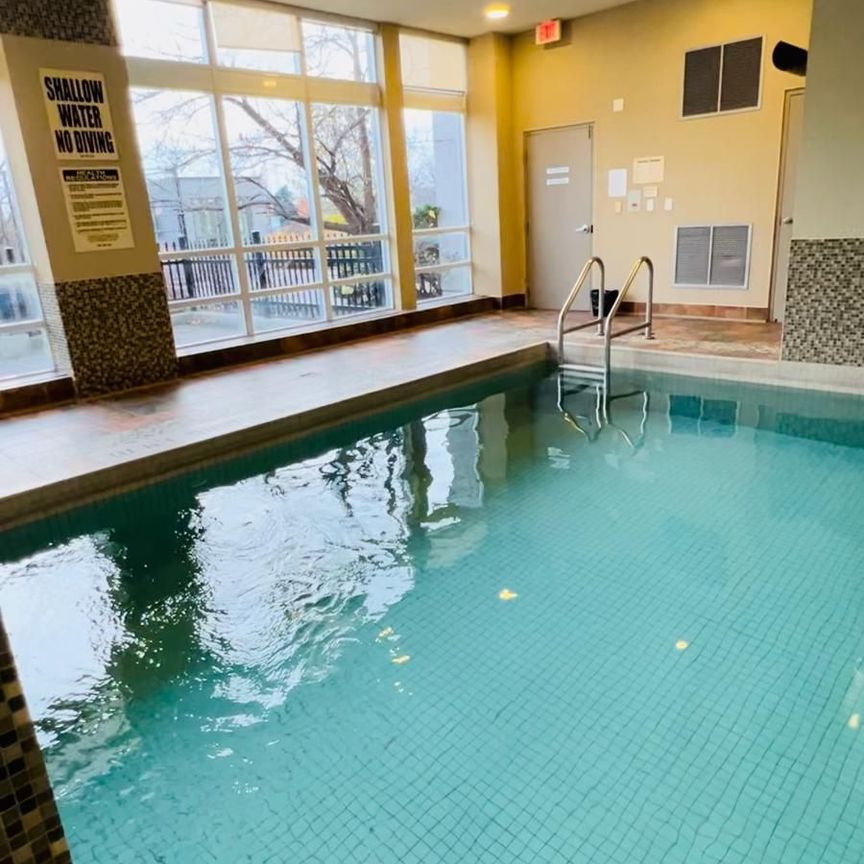 For Lease - 339 Rathburn Road Unit# 818, Mississauga, Ontario - Photo 1