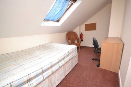 4 Bed - Norris Road, Reading - Photo 3