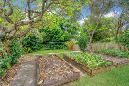 Timeless Character Meets Modern Living - Photo 2