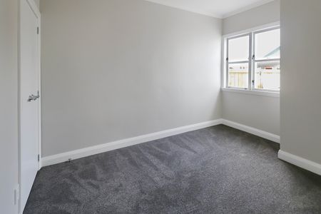 LOCATION, COMMUNITY & CONVENIENCE - Photo 4