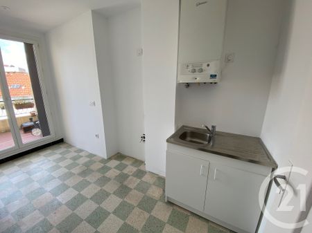 Location Appartement 1 pièce 33m² NICE 06100 - Photo 2