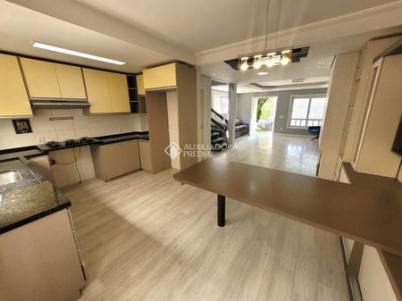 Casa com 3 quartos e 174m² para alugar em Aberta dos Morros, Porto Alegre. - Photo 3