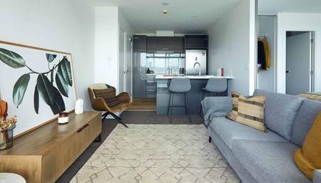 Beautiful 1 Bedroom 1 -bathroom apartment - Photo 2