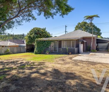 19 Sixth Street, Cardiff South NSW 2285 - House For Rent | Domain - Photo 1