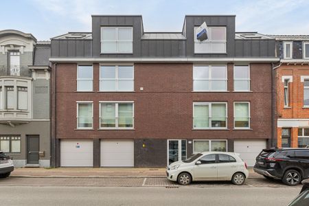 Verzorgd appartement met ruim terras - Foto 3