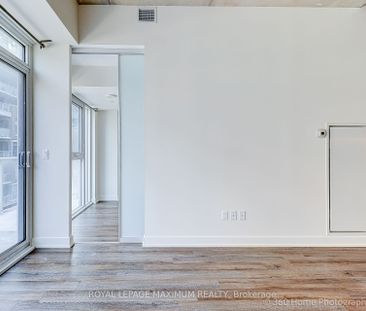 Riverside Square Lofts 15-45 , #508 - Photo 4