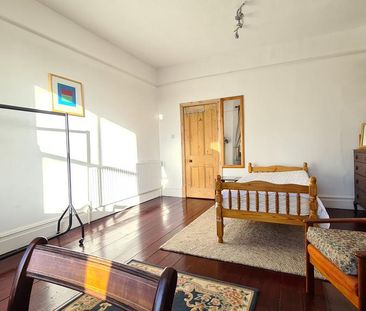 1 bedroom in a house share to rent - Photo 5