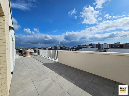 Location Appartement 3 pièces 77m² LE HAVRE 76600 - Photo 1