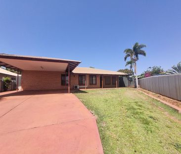 16 McCamey Loop, 6714, Baynton Wa - Photo 2