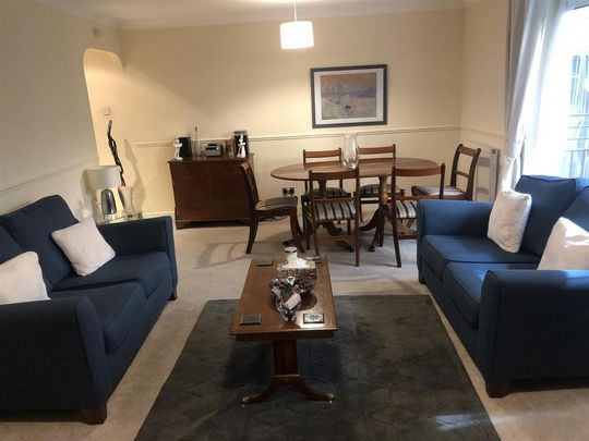 2 bedroom apartment to rent - Photo 1