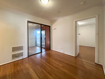 22 Culshaw Avenue, Clayton South VIC 3169 - House For Rent | Domain - Photo 4