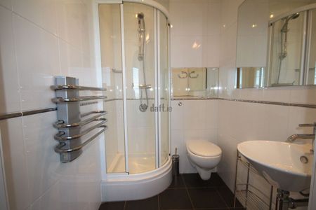 Apartment to rent in Dublin, Malahide Rd - Photo 2