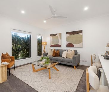 THE PERFECT BLEND OF SPACE, STYLE & COMFORT - Photo 2