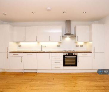 2 bedroom end of terrace house to rent - Photo 4