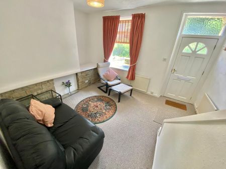 Whitehead Lane, Huddersfield - Photo 3