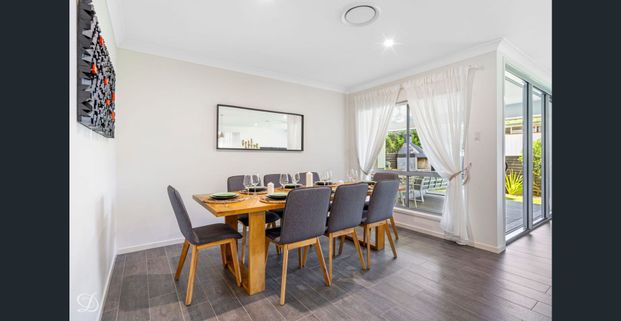 Modern Living in Mitchelton - Photo 1