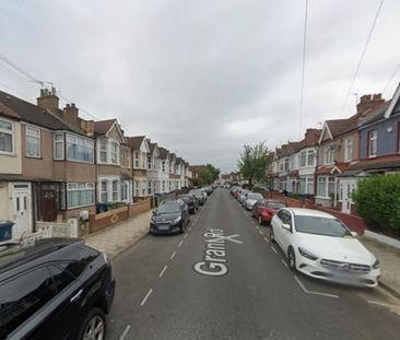 Studio Flat, Grant Road, HA3 - Photo 1