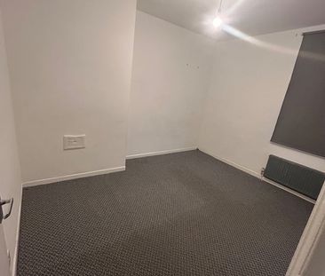 Room in a Shared House, Willmer Road, L4 - Photo 1