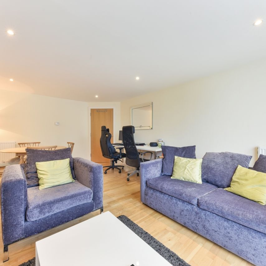 1 bedroom apartment to rent - Photo 1