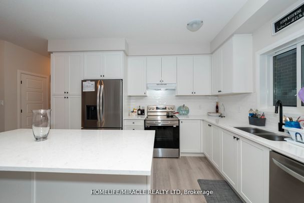 For Lease - 139 Siebert Avenue, Kitchener, Ontario - Photo 1