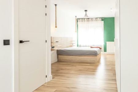 Carrer de la Dama dElx, Valencia, Valencian Community 46023 - Photo 4