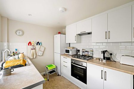 2 bedroom terraced house to rent - Photo 5