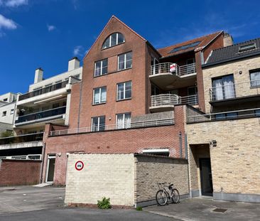 Aangenaam 2-slaapkamerappartement in hartje Waregem - Foto 2