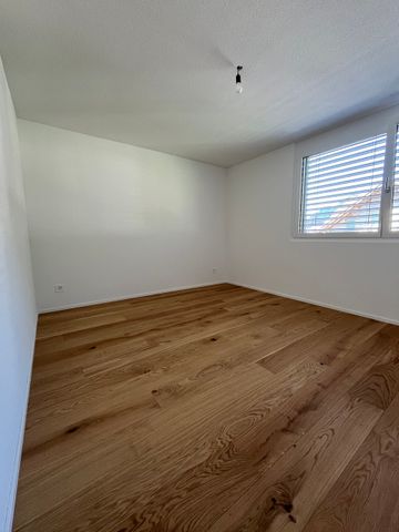Charmante 3.5 Zimmer Wohnung in Matten b. Interlaken - Photo 3