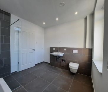 Elbnahe 3-Raum-Wohnung mit Balkon und viel Tageslicht - Photo 5