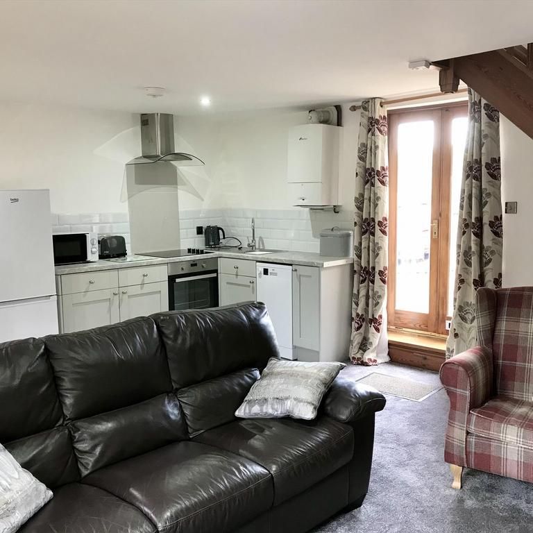 2 bedroom house to rent - Photo 1