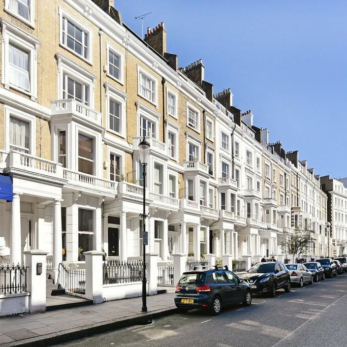1 bedroom property to let - Photo 1