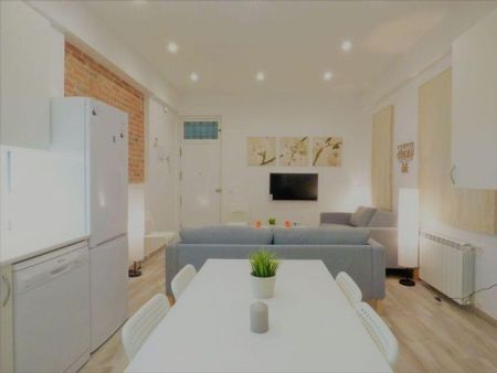 Luxury Apartment for rent in Madrid, Autonomous Region of Madrid - Photo 3