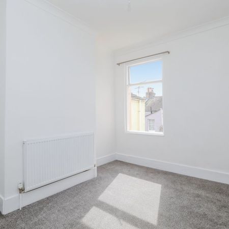 1 Bedroom Flat, Coleridge Street, Hove - Photo 3