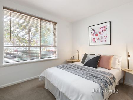 3/10 Highbury Grove, Prahran - Photo 2