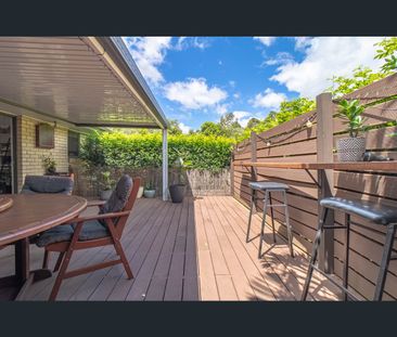 4 Portimao Court, Oxenford, Qld 4210 - Photo 3