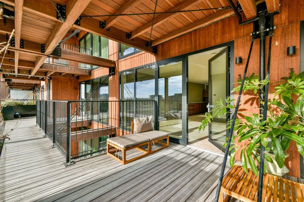 Rijnlandlaan 325, 1062 MX, Amsterdam - Photo 1