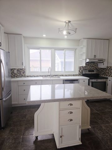 For Lease - 5439 Cornwall Crescent, Burlington, Ontario - Photo 3