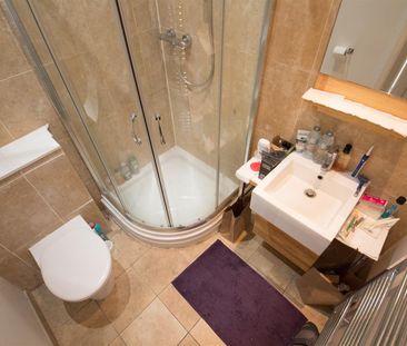 St Michaels Villas, Headingley, LS6 3AF, Leeds - Photo 6