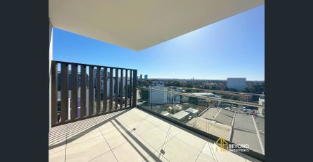 Modern 2 Bedroom Apartment Walking Distance to Homebush Station - Photo 5