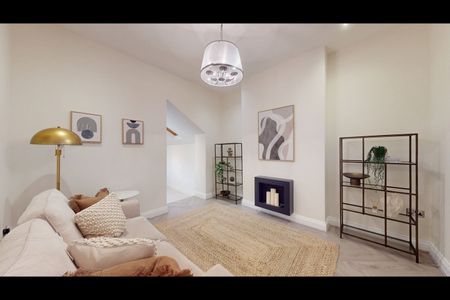4 Bed Detached House, Pennard Road, W12 - Photo 3