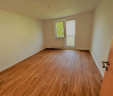 Erstbezug! Frisch renovierte Komfortwohnung mit Wohnküche in ruhige... - Foto 1