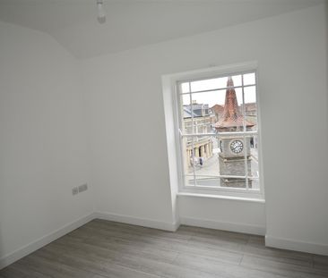 The Triangle, Clevedon, North Somerset - Photo 6