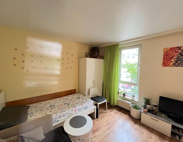Furnished Room in 2-Room Apartment | Short-Term | No Anmeldung - Photo 1
